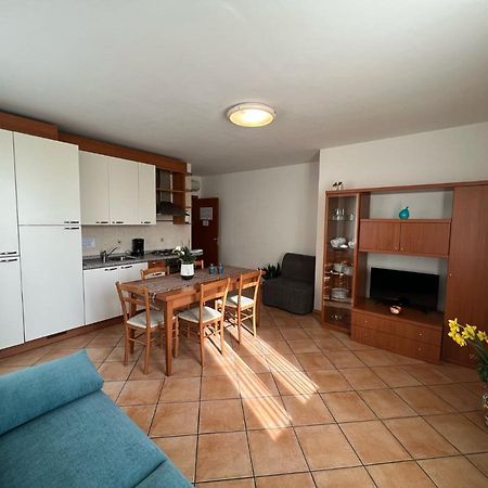 Appartamenti Baia Azzurra 6. Torbole Sul Garda Екстер'єр фото