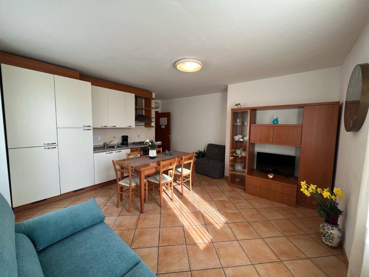 Appartamenti Baia Azzurra 6. Torbole Sul Garda Екстер'єр фото